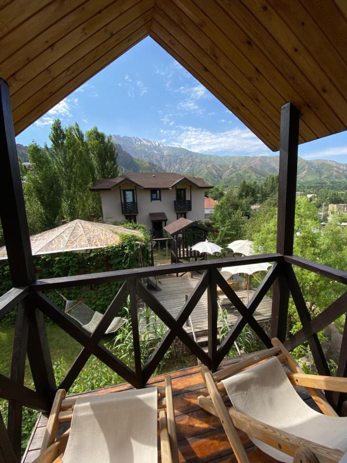 Nebesa Guest House Chimgan Extérieur photo